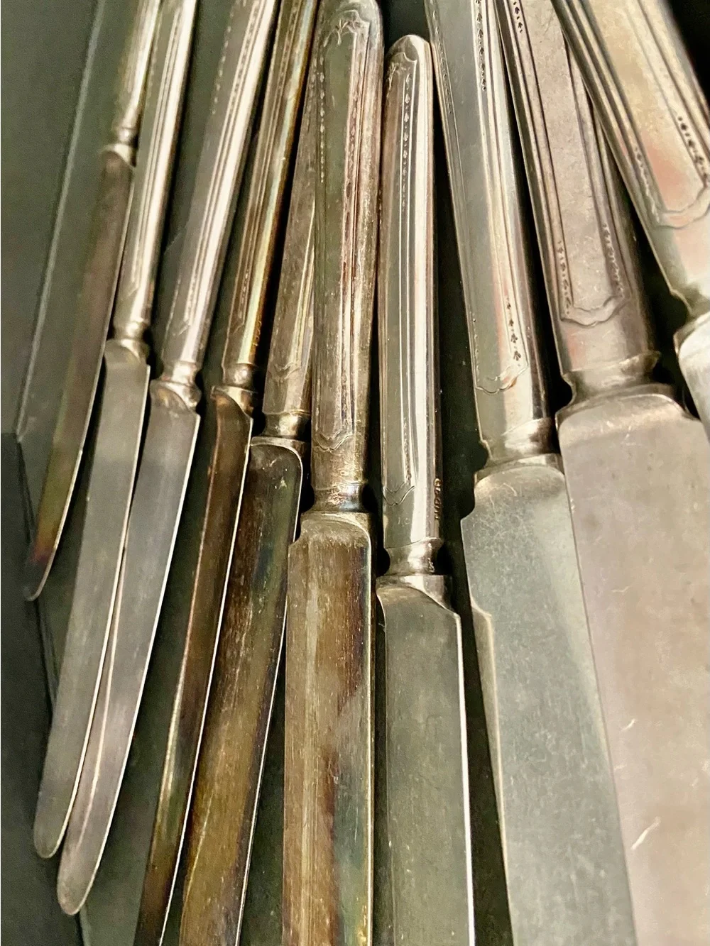 Vintage Art Deco Baronet Tudor Silver plate Butter Spreaders